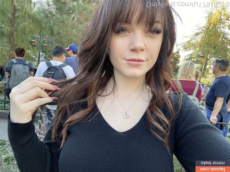 Emilylynne Iammegagirl Porn Videos .
